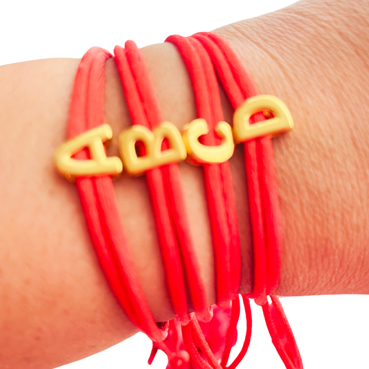 PULSERA DE HILO CON INICIAL