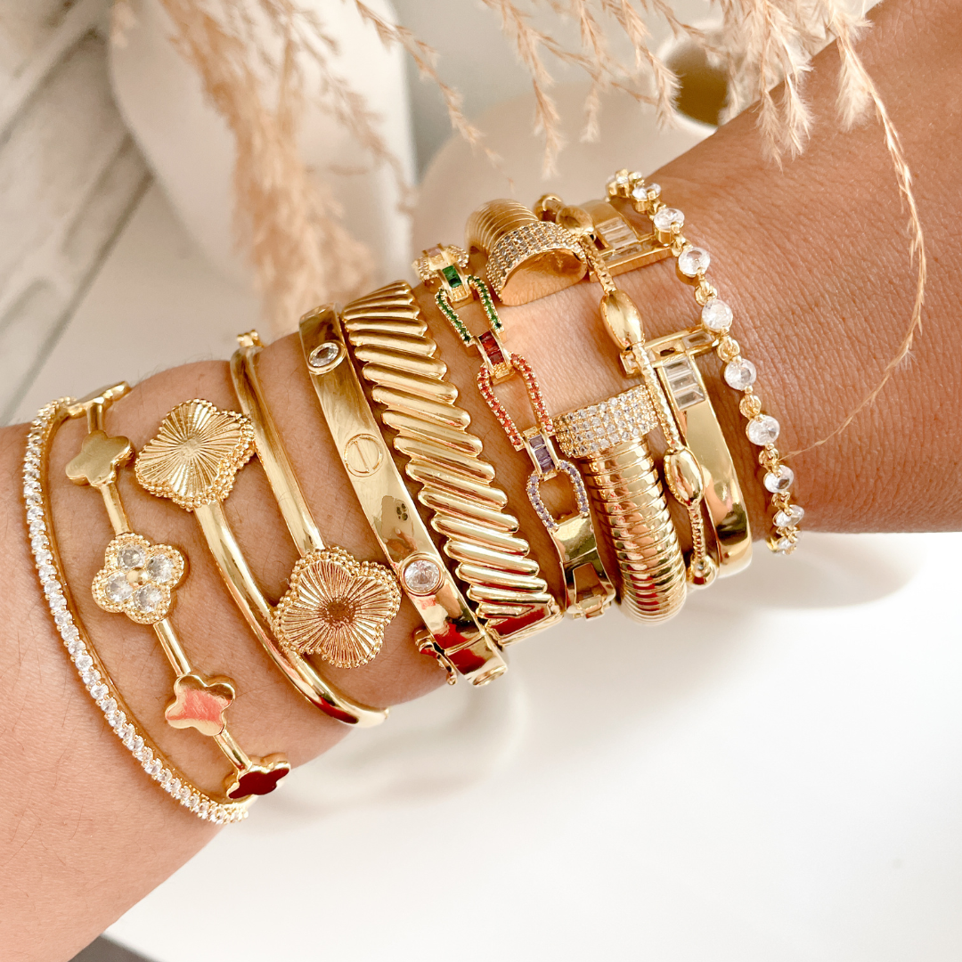 BANGLES