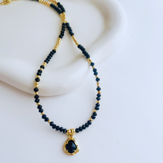 ANAHI NECKLACE